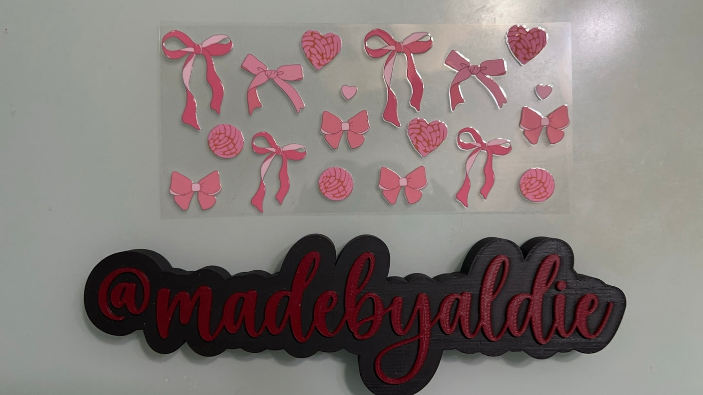 bows, hearts & conchas