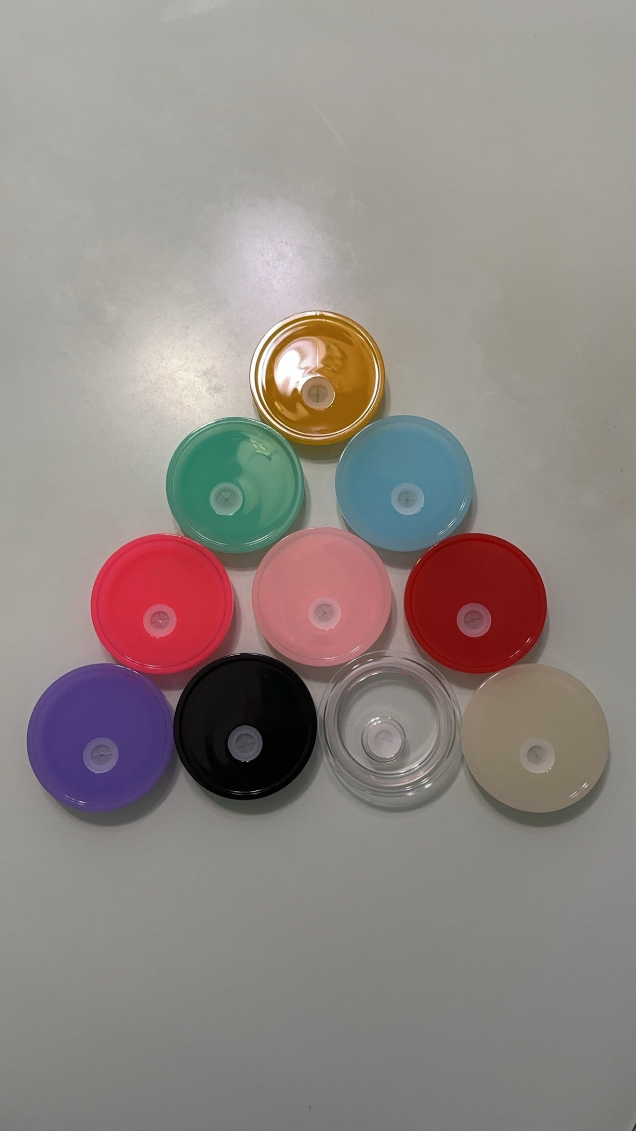 colored lids
