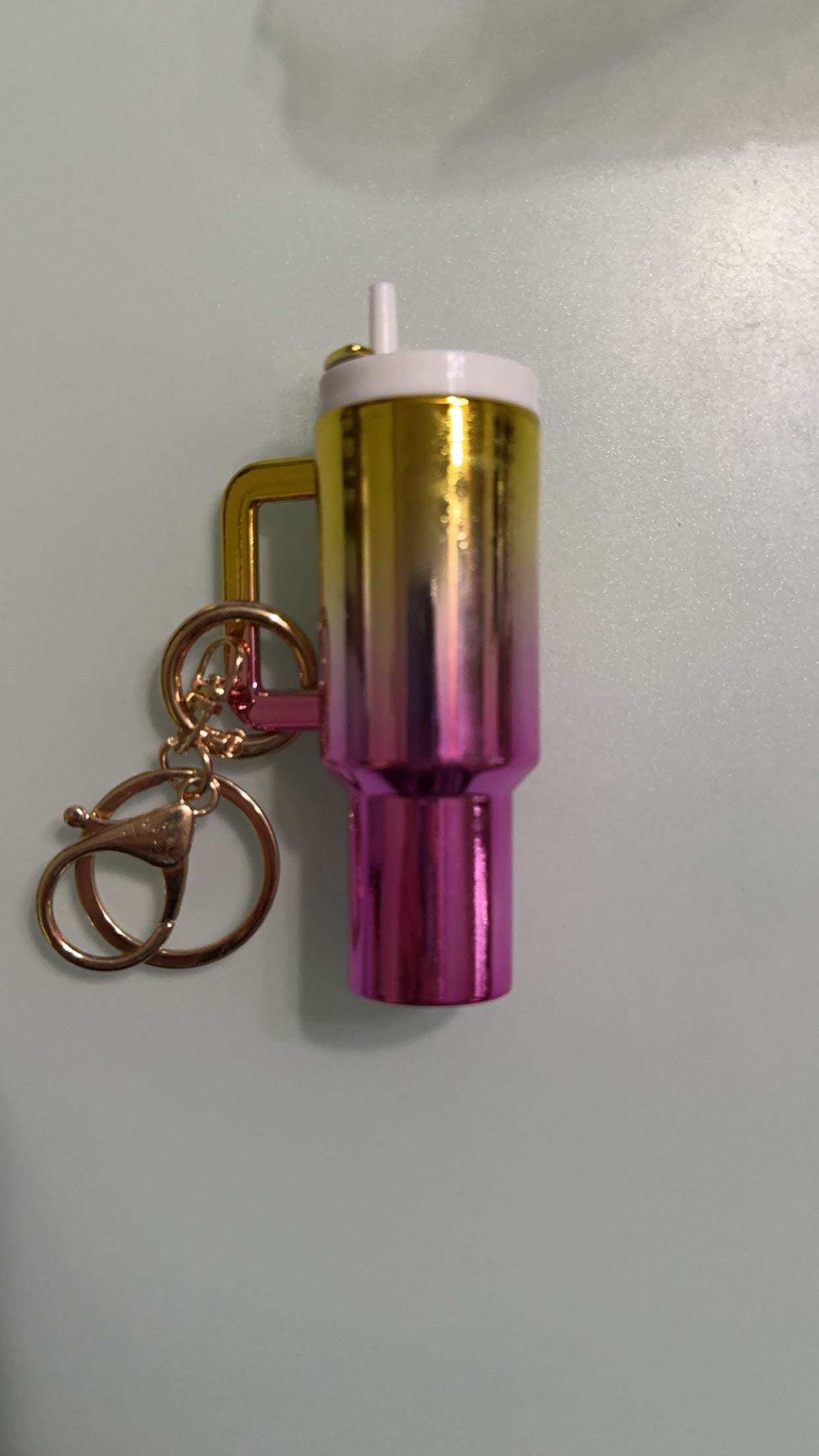 yellow -> pink ombré mini tumbler keychain