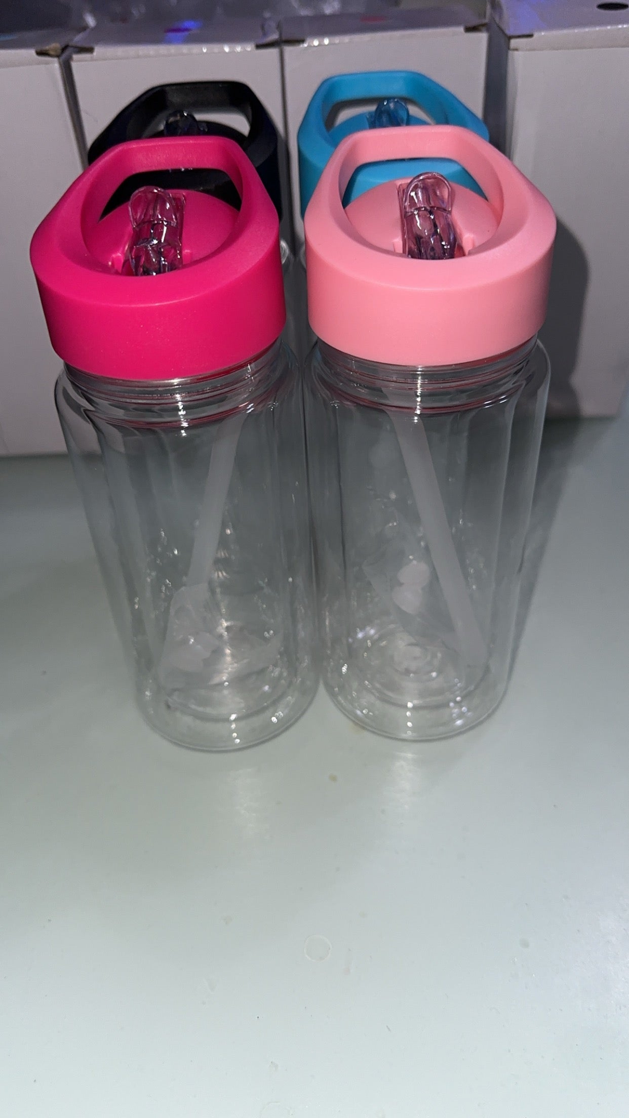 10oz acrylic snowglobe