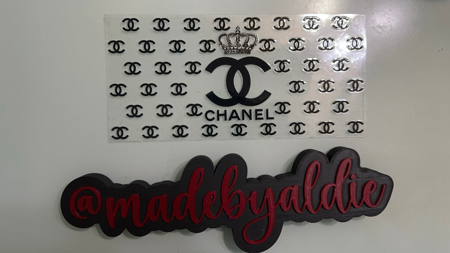 black chanel w crown