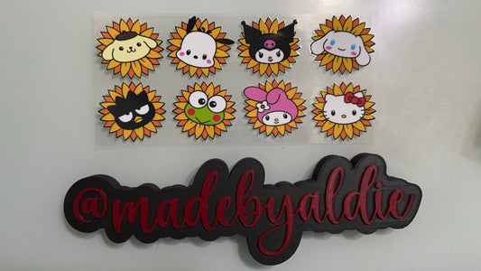 helllo kitty & friends in flowers