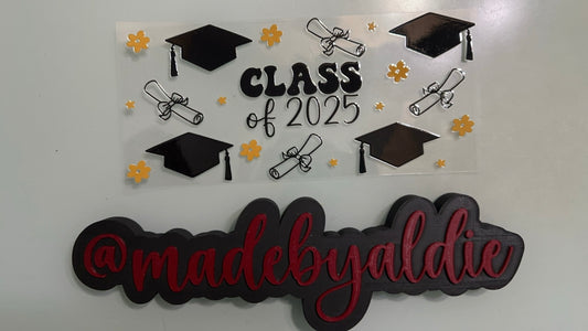 CO’25 & graduation caps