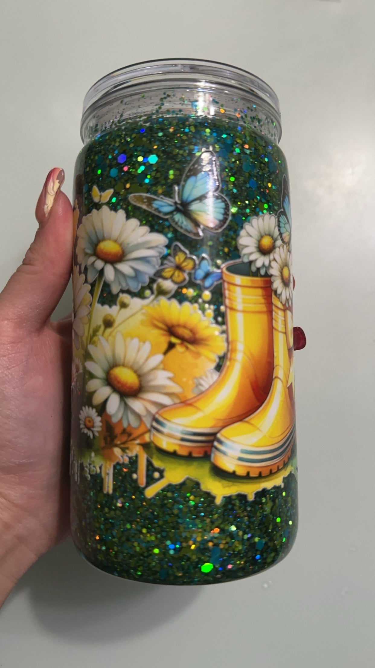16oz acrylic rain boot, daisies & butterfly