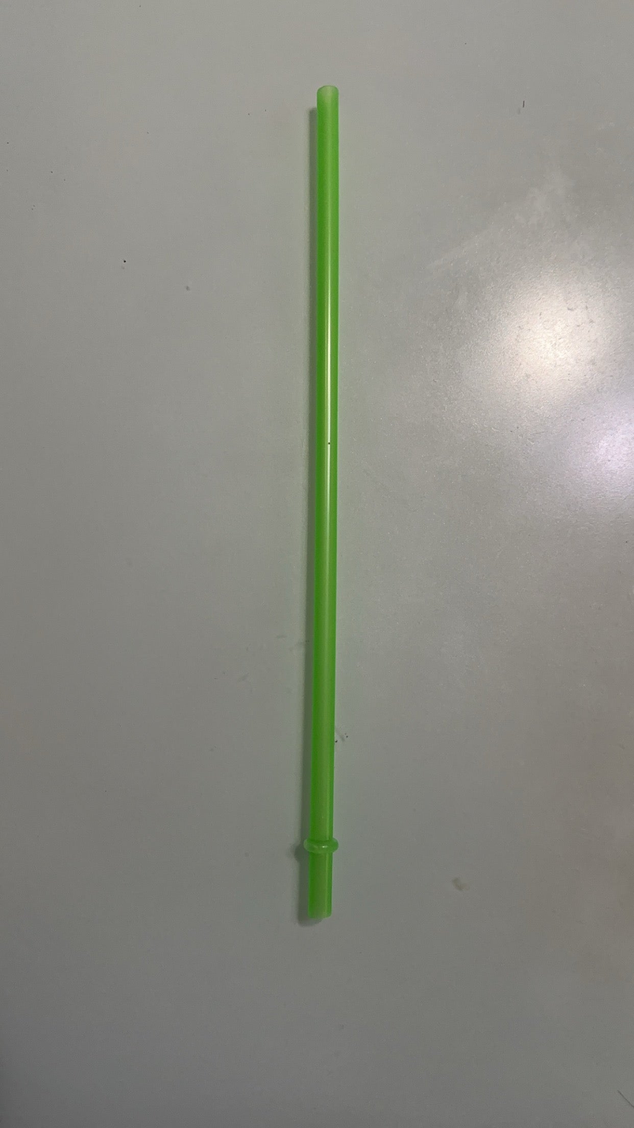 10" green plastic straw