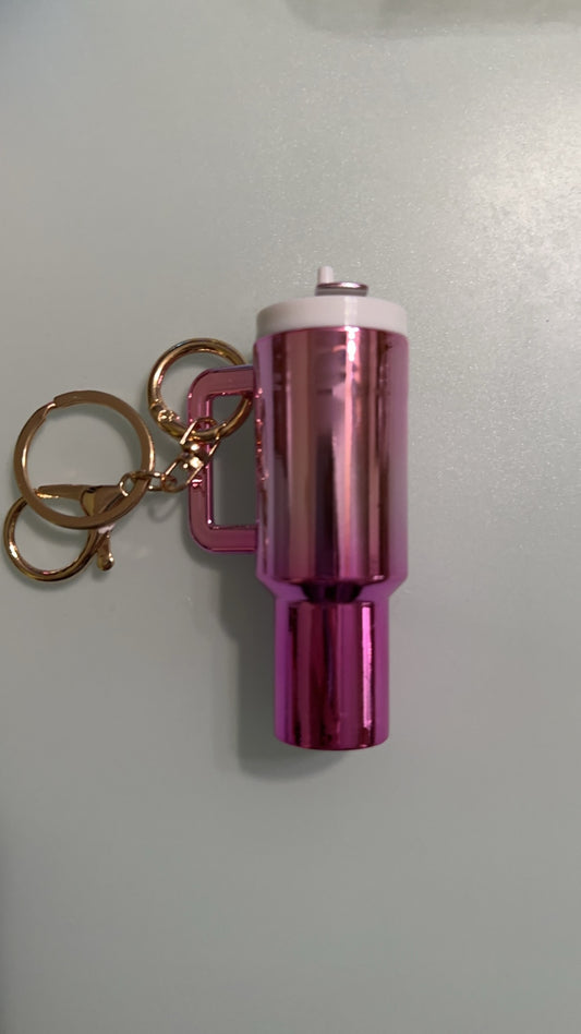 pink -> purple ombré mini tumbler keychain